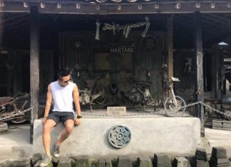 나의 남은 재산 박물관 “Museum Sisa Hartaku”에서 머라피 화산 폭발의 기억 탐구하기