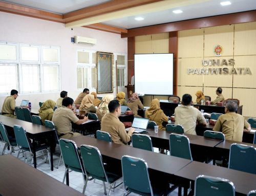 Rapat Pembinaan Internal, Persiapan Desk Kinerja Triwulan II 2026, dan Penguatan Integritas Antikorupsi