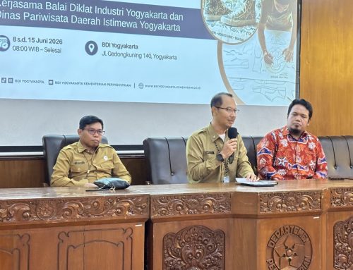 Dispar DIY dan Balai Diklat Industri Yogyakarta Buka Pelatihan dan Sertifikasi Profesi Alas Kaki
