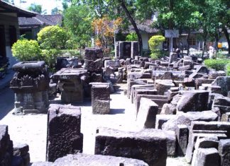 Candi Morangan Ngaglik Sleman