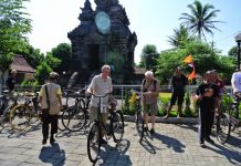 Wisata Sepeda Budaya, Mengayuh Kedamaian di Jalanan Pedesaan