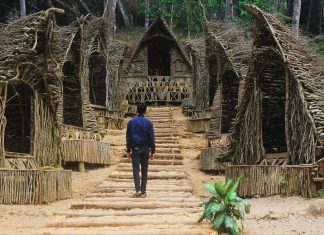 Seribu batu Songgo Langit