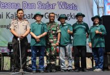 Aksi Sapta Pesona dan Sadar Wisata di Pantai Drini-Gunungkidul