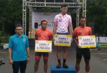 Hujan Tak Surutkan Semangat Peserta Tour de Jogja Mencapai Garis Finish
