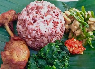 Sego Abang Gunung Kidul, Kesan Boleh Kuno Tapi Rasa dan Suasana Numero Uno!