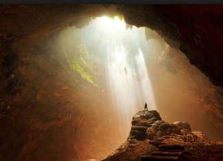 Gua Jomblang, Vertical Caving di Yogyakarta yang Menantang Adrenalin