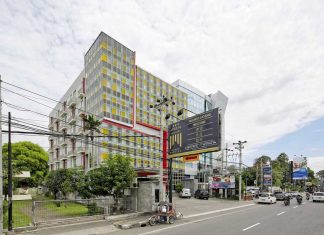 Atrium Premiere Hotel