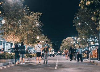 Wisata Malam Jalan Malioboro Cocok untuk Spot Foto dan Kulineran!