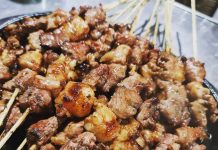 Nikmatnya Menyantap Sate pada Siang Hari di Warung Sate Kambing Bu Prapto
