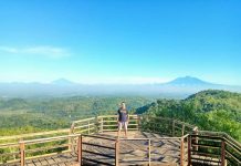 Wisata Watu Goyang