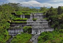 Grojogan Watu Purbo
