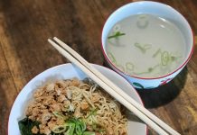 Inilah Kuliner Malam Legendaris di Yogyakarta Mie Ayam Grabyas