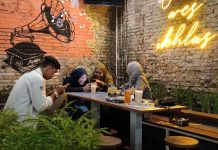 Mau Ngopi Tempat Unik, Legend Coffee 247 Games Café Tempatnya