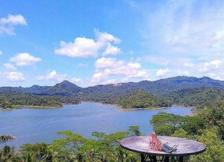 Pesona Keindahan yang Tak Mengenal Lekang di Bukit Jangkang