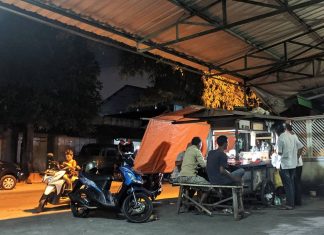 Wisata Kuliner Legend di Angkringan Bonbin