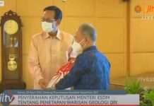 Serah Terima Kepmen ESDM RI Tentang Penetapan Warisan Geologi (Geoheritage) Daerah Istimewa Yogyakarta