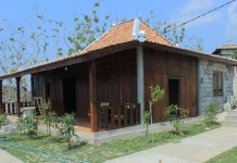 JAGAD BREKSI: Homestay Family Kausalya