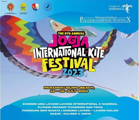 Jogja International Kite Festival 2023(15-16 Juli 2023)