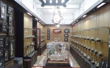 Sentra Kerajinan Perak Kota Gede